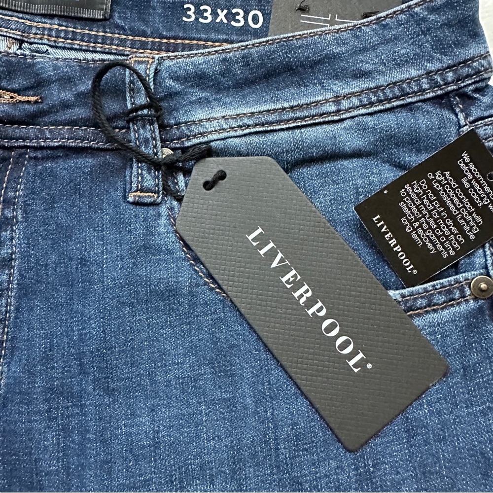 Liverpool Men’s Relaxed Straight Fit Jeans Size 33x30 Dark Blue NWT - Picture 3 of 9